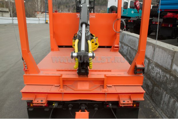 Установка коника на заднем свесе