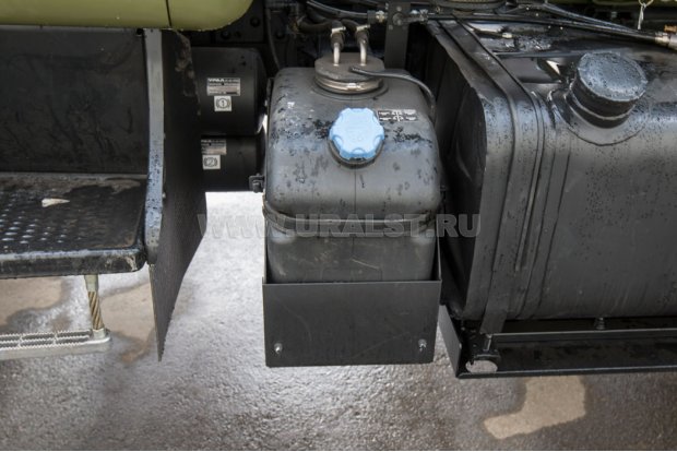 Бак мочевины