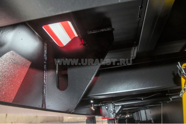 Потайные петли для увязки груза