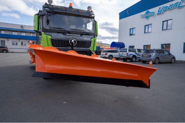 Передний скоростной отвал