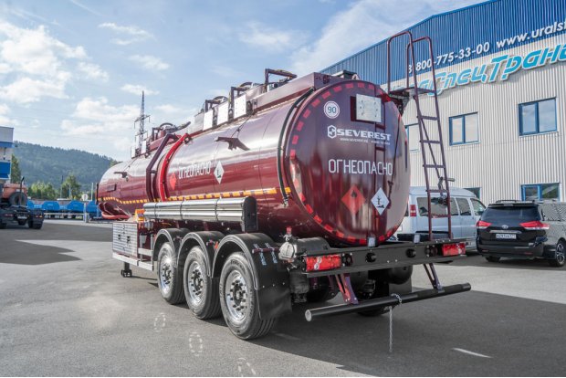 Полуприцеп цистерна SEVEREST ППЦ 32К-32Л-5НР SEVEREST высота ССУ 1250 мм, насос, рекуперация, дисковые тормоза