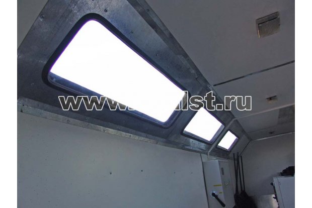 Окна на скосе крыши