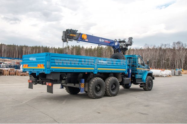 Бортовой Урал-4320-NEXT с КМУ DongYang SS1926