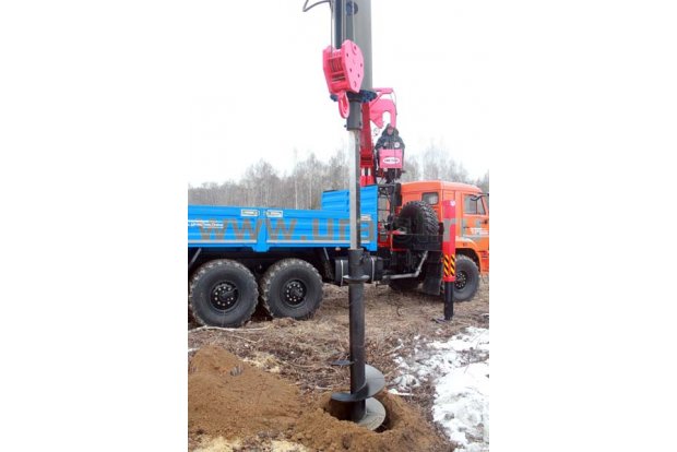 Ямобур Камаз