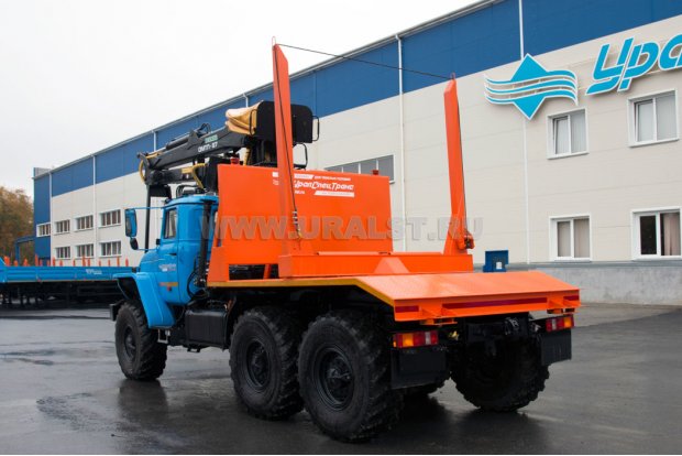Автомобиль-трансформер лесовоз УСТ-5453 Урал 55571-72М с ГМ ОМТЛ-97