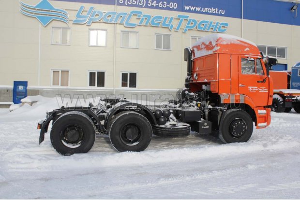Седельный тягач Камаз