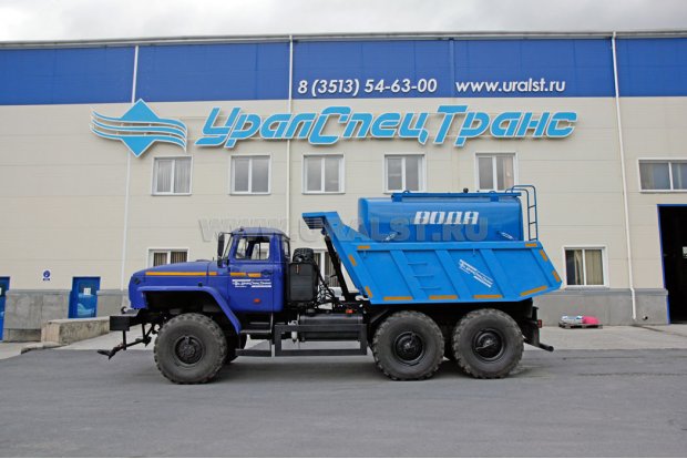 Машина комбинированная уборочная ВМКД-15