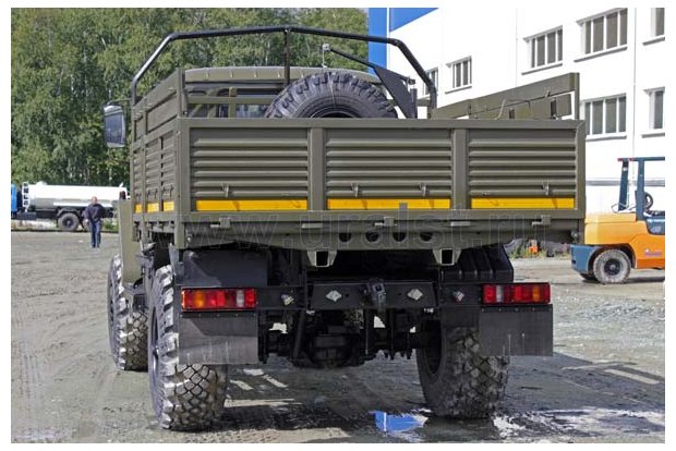 Урал 43206 бортовой