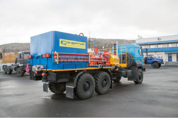 Агрегат цементировочный АЦ-32 на Урал 4320-80Е5