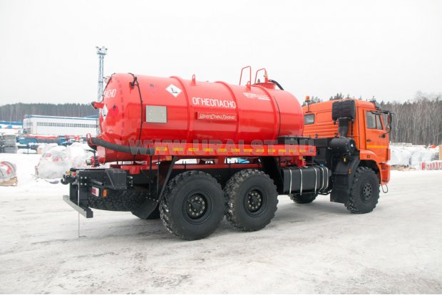 Автоцистерна АКН-10 КО УСТ-5453 на шасси Камаз 43118-50