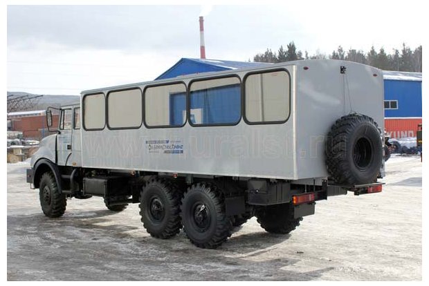 Вахтовый автобус Урал