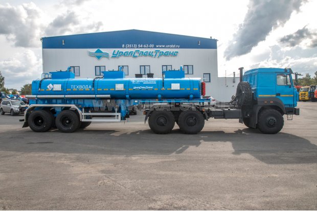Полуприцеп-цистерна для технической воды