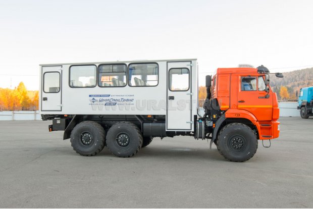 Автобус вахтовый 22 комфорт УСТ 54535 Камаз 43118-50 сп.м