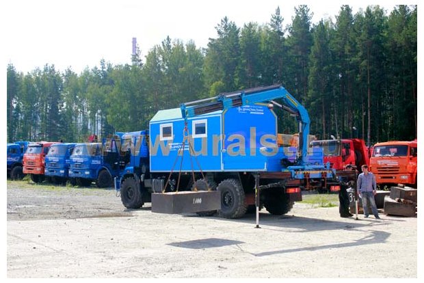 Транспортно-бытовая машина Камаз