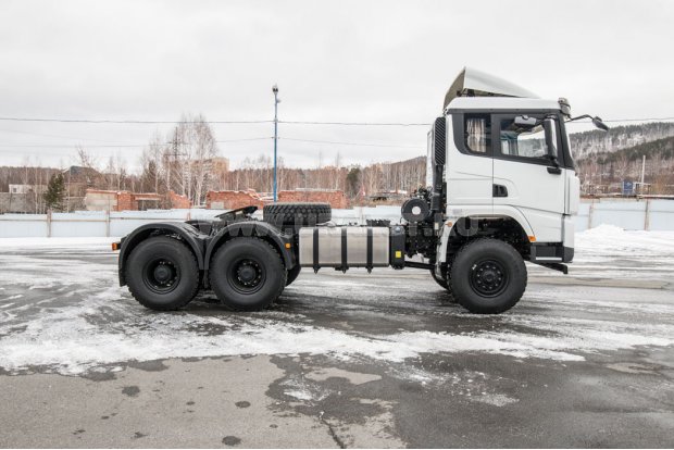 Седельный тягач SHACMAN (ШАКМАН) SX42586V385