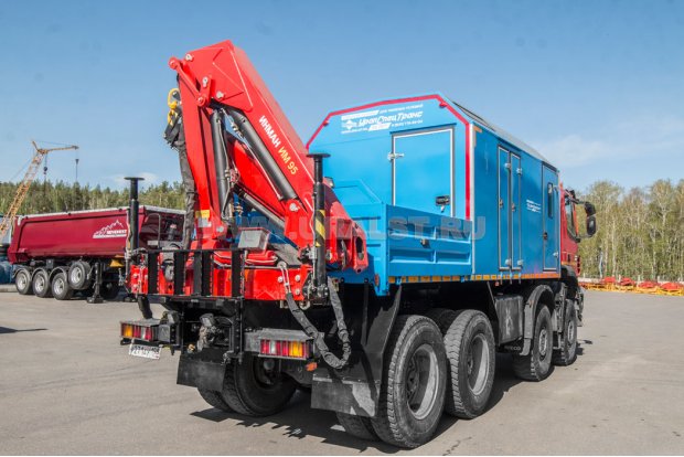 Автофургон ПАРМ с КМУ ИМ-95 IVECO-AMT 8х8