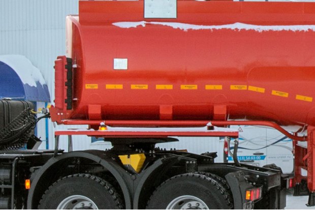 Шкворневой узел