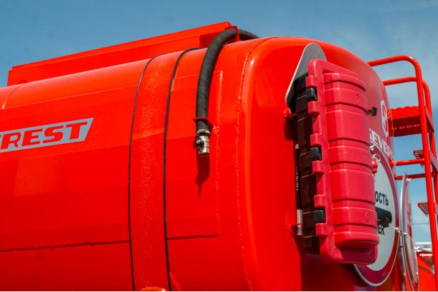 Слив из экологического короба