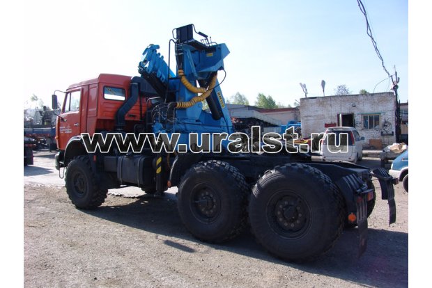 Седельный тягач Камаз 53504-46 с КМУ ИМ-150-04