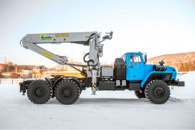 Седельный тягач УСТ-5453 Урал с КМУ ИФ-300