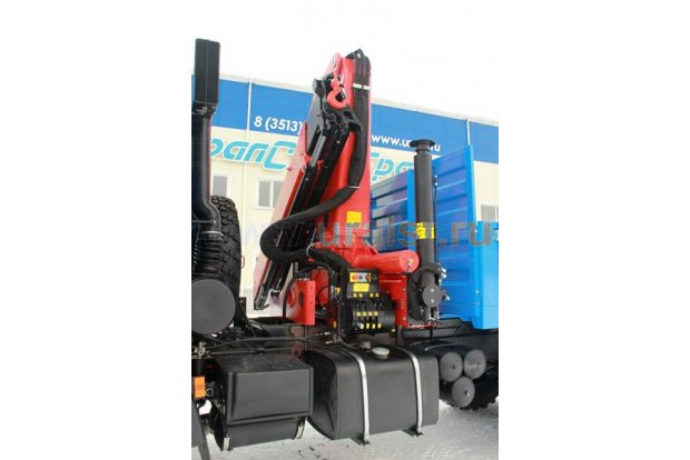 Бортовой автомобиль Камаз с краном-манипулятором