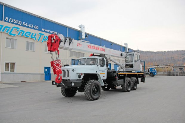 Автокран Челябинец КС-55732