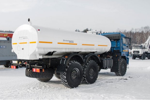 Автоцистерна для пищевых жидкостей АЦПТ-9,5