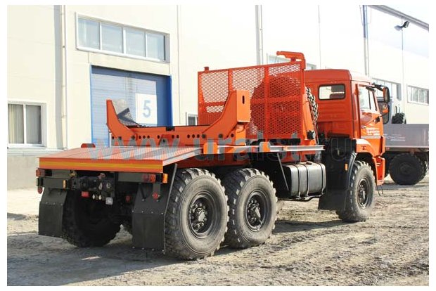 Трубоплетевозный автопоезд