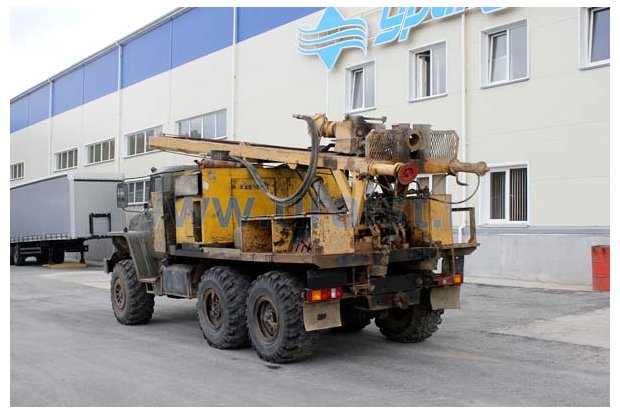 Буровая установка Урал