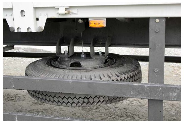 Бортовой полуприцеп 9334-20-12