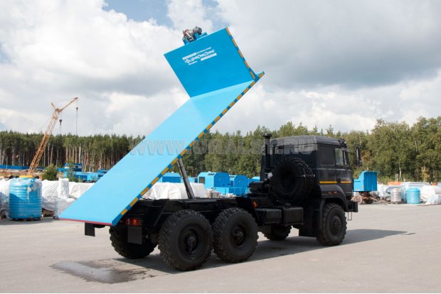 Навеска самосвальная без бортов, с задним бортом