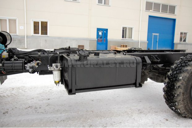 Топливный бак шасси Урал 43206-4151-79