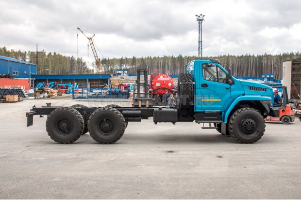 Шасси Урал-NEXT 4320-6952-72Г38