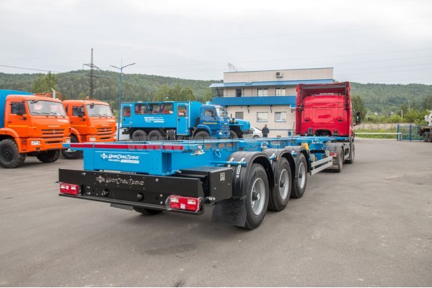 Полуприцеп контейнеровоз