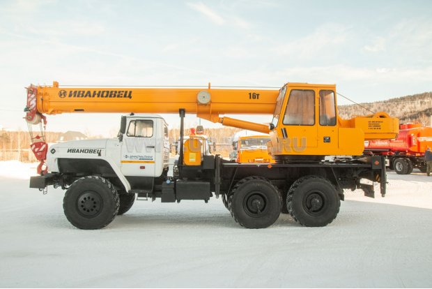 АВТОКРАН ИВАНОВЕЦ КС-35714