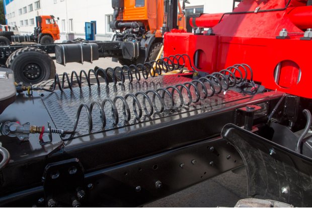 Разъемы пневмо-электро системы тягача