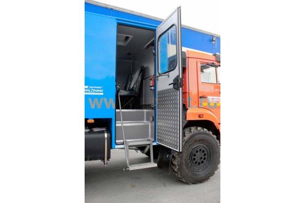 Откидная двухступенчатая лестница