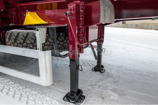 Опорное устройство полуприцепа