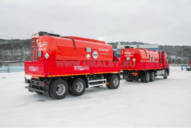 Автопоезд контейнеровоз