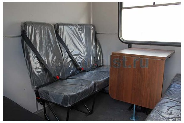 Автофургон Пассажирский отсек