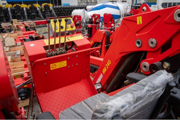 Место оператора КМУ на колонне