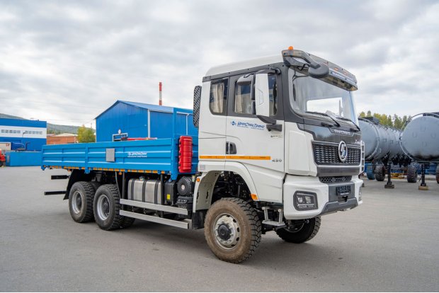 Бортовой контейнеровоз УСТ 5453 SHACMAN (ШАКМАН) SX32586V385 (6х6), база 3775мм ДОПОГ