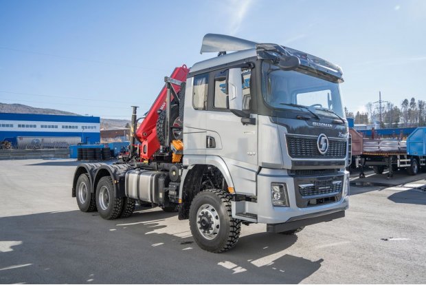 Тягач УСТ 5453 с КМУ ИМ-320 SHACMAN SX32586V385