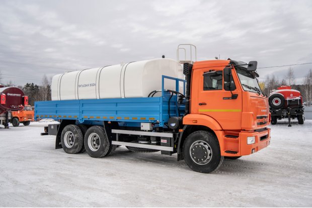 Контейнер-цистерна КЦ-12Т нерж. для питьевой воды