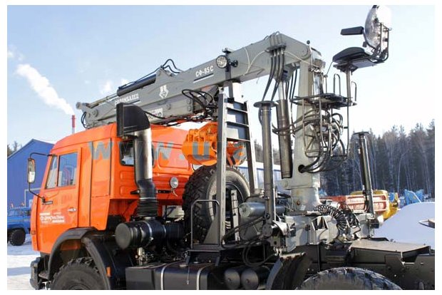 Седельный тягач Камаз с КМУ СФ-85С