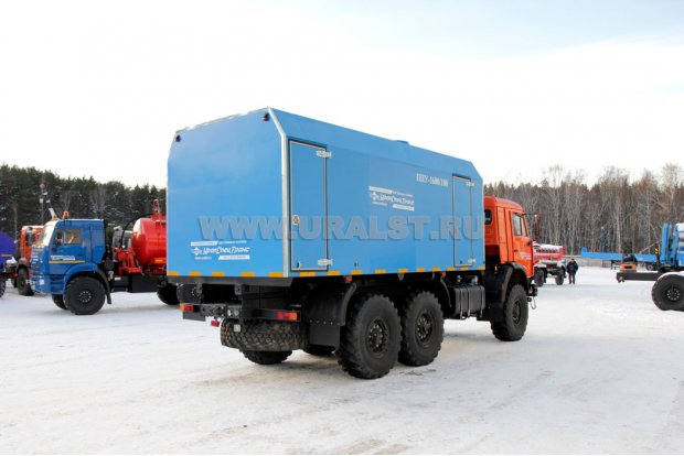 Паровая промысловая установка ППУА 1600/100