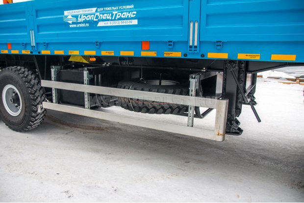 Боковая защита