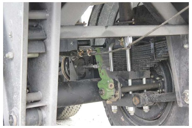 Бортовой полуприцеп 9334-20-12