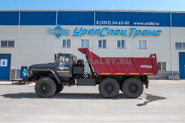 Cамосвал Урал с задним бортом