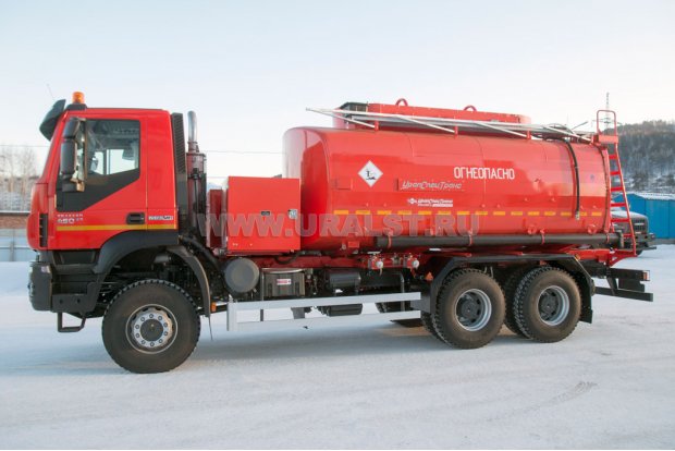 Автотопливозаправщик АТЗ-20 УСТ-5453